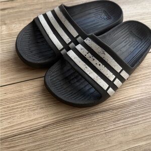 Adidas kids kids Slipper